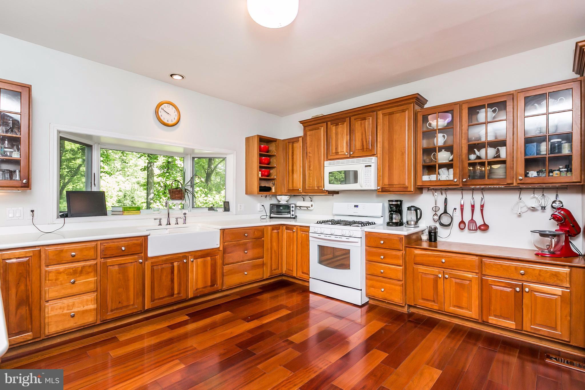 22810 Peach Tree Road Boyds, MD 20841 - Photo 8 of 30 Kitchen