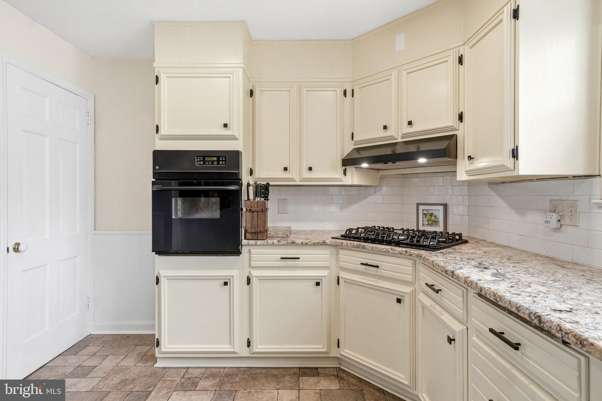 3 St Davids Road Cherry Hill, NJ 08002 - Photo 16 of 48