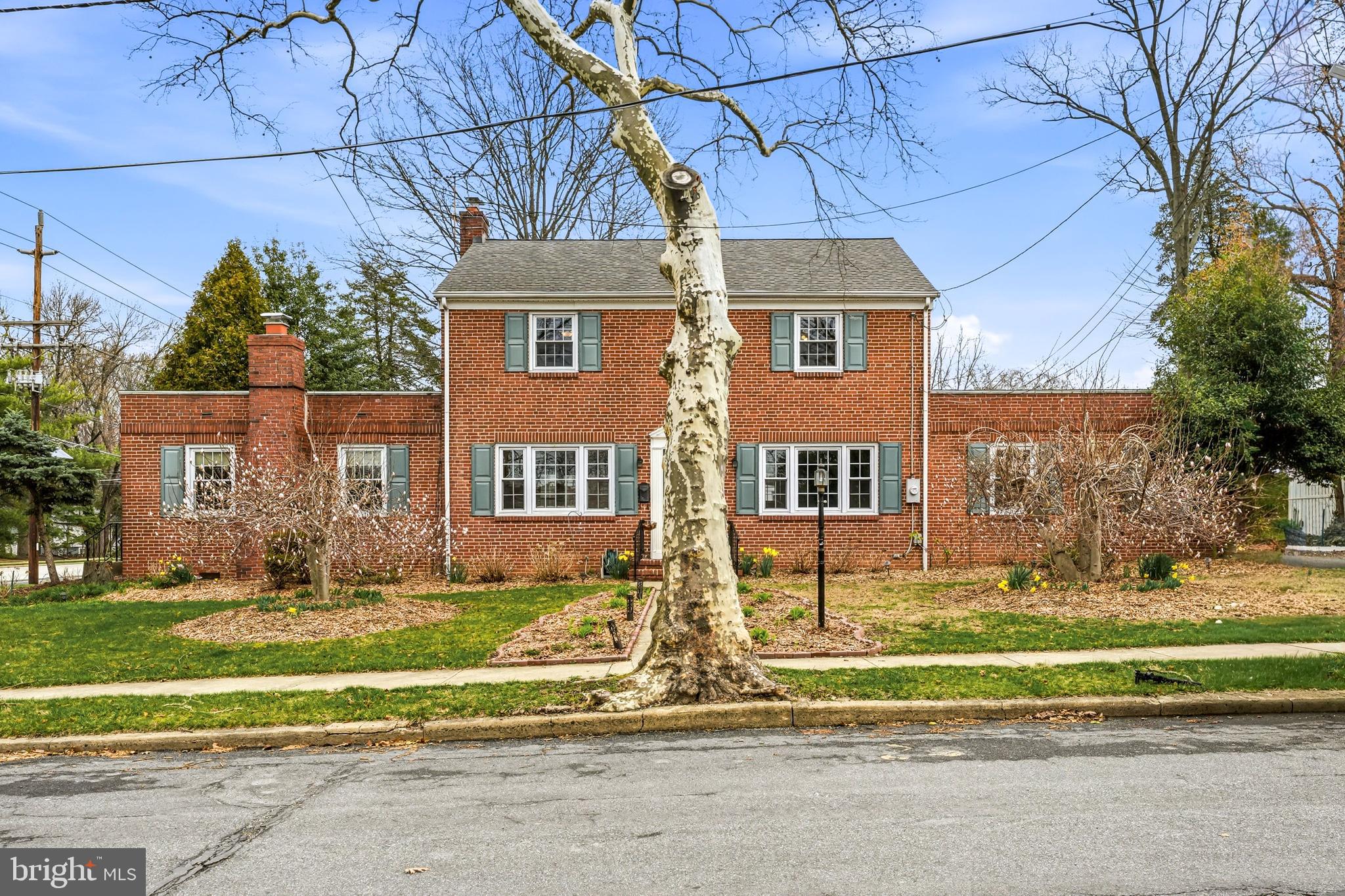 3 St Davids Road Cherry Hill, NJ 08002 - Photo 2 of 48 a view of a brick house next to a yard