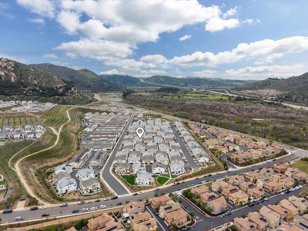 227 Canopy Trails Place Fallbrook, CA 92028 - Photo 40 of 66