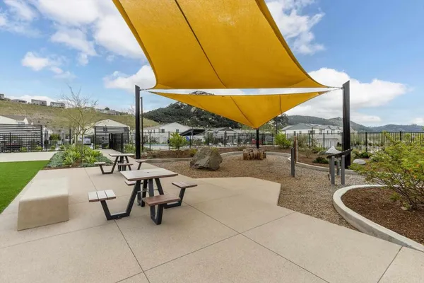 $665,000 | 227 Canopy Trails Place, Fallbrook, CA 92028