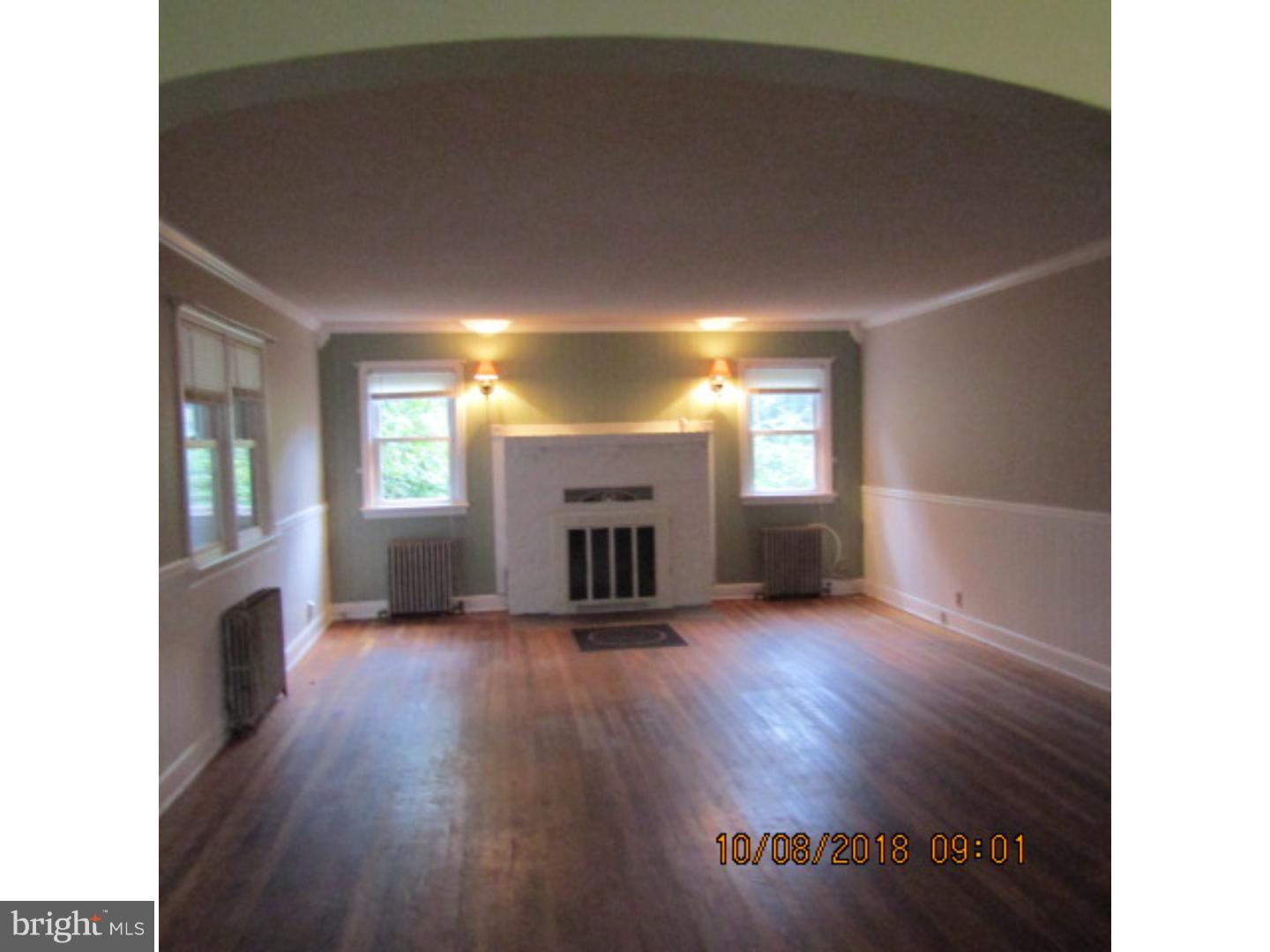 6 Cookstown Browns Mills Road Cookstown, NJ 08511 - Photo 4 of 6 Living Room