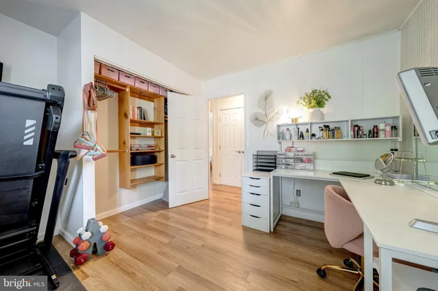 a room with a workspace