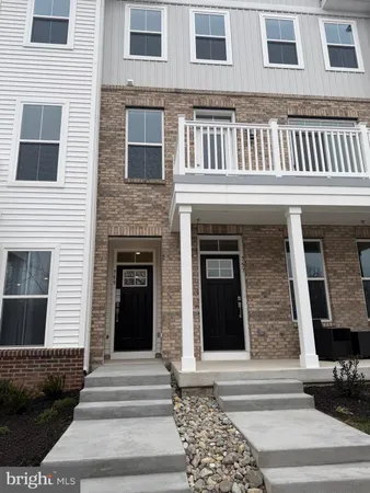 $3,200 | 215 Bronze Street, Phoenixville, PA 19460