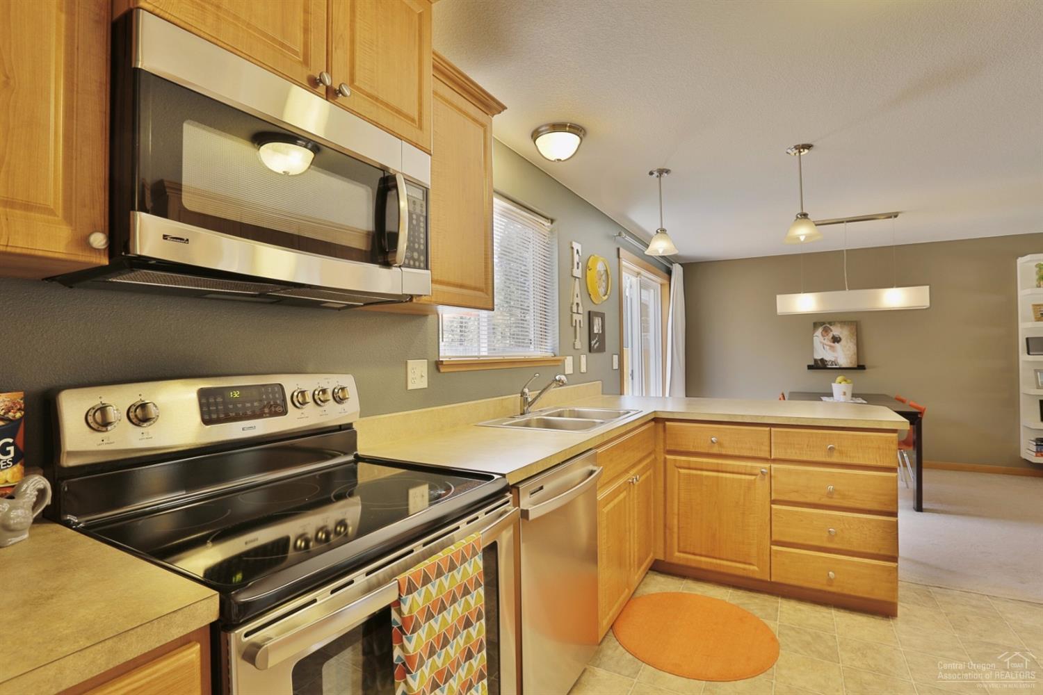 56250 Tree Duck Road Bend, OR 97707 - Photo 9 of 25 Additional Photo