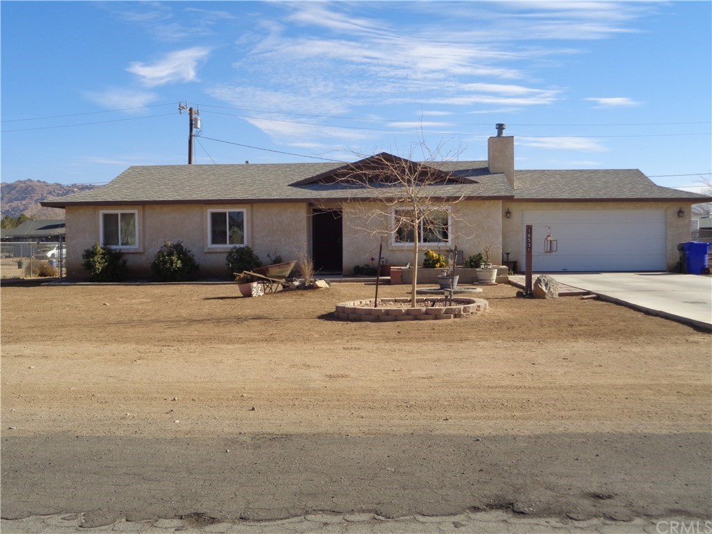 16531 Osage Road Apple Valley, CA 92307 - Photo 1 of 1 Front View
