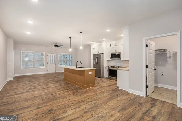 $1,795 | 138 Crest Pointe, Bremen, GA 30110