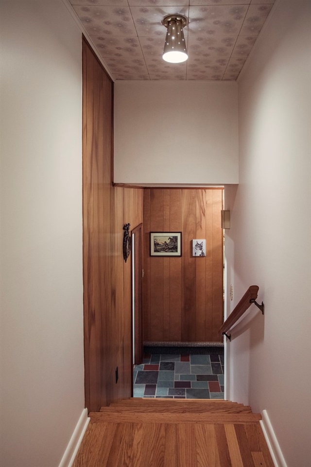 6515 Newburgh Road Evansville, IN 47715 - Photo 12 of 36 Gallery Image 12