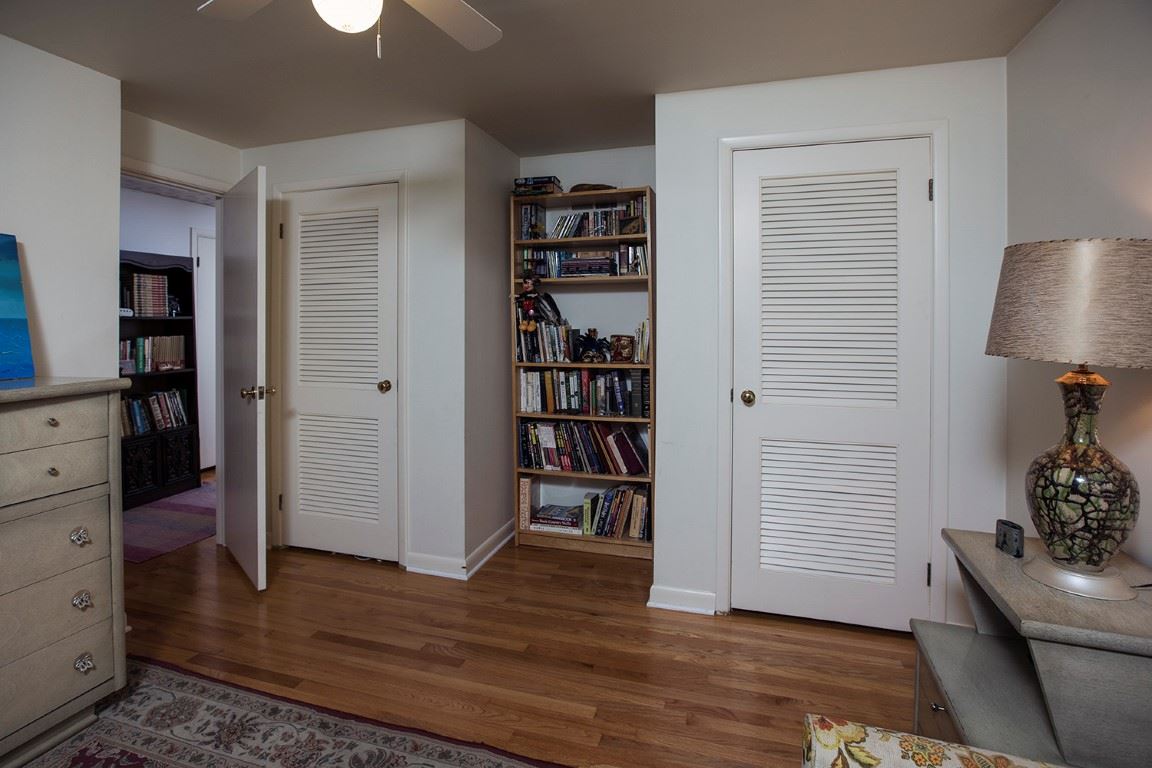 6515 Newburgh Road Evansville, IN 47715 - Photo 18 of 36 Gallery Image 18