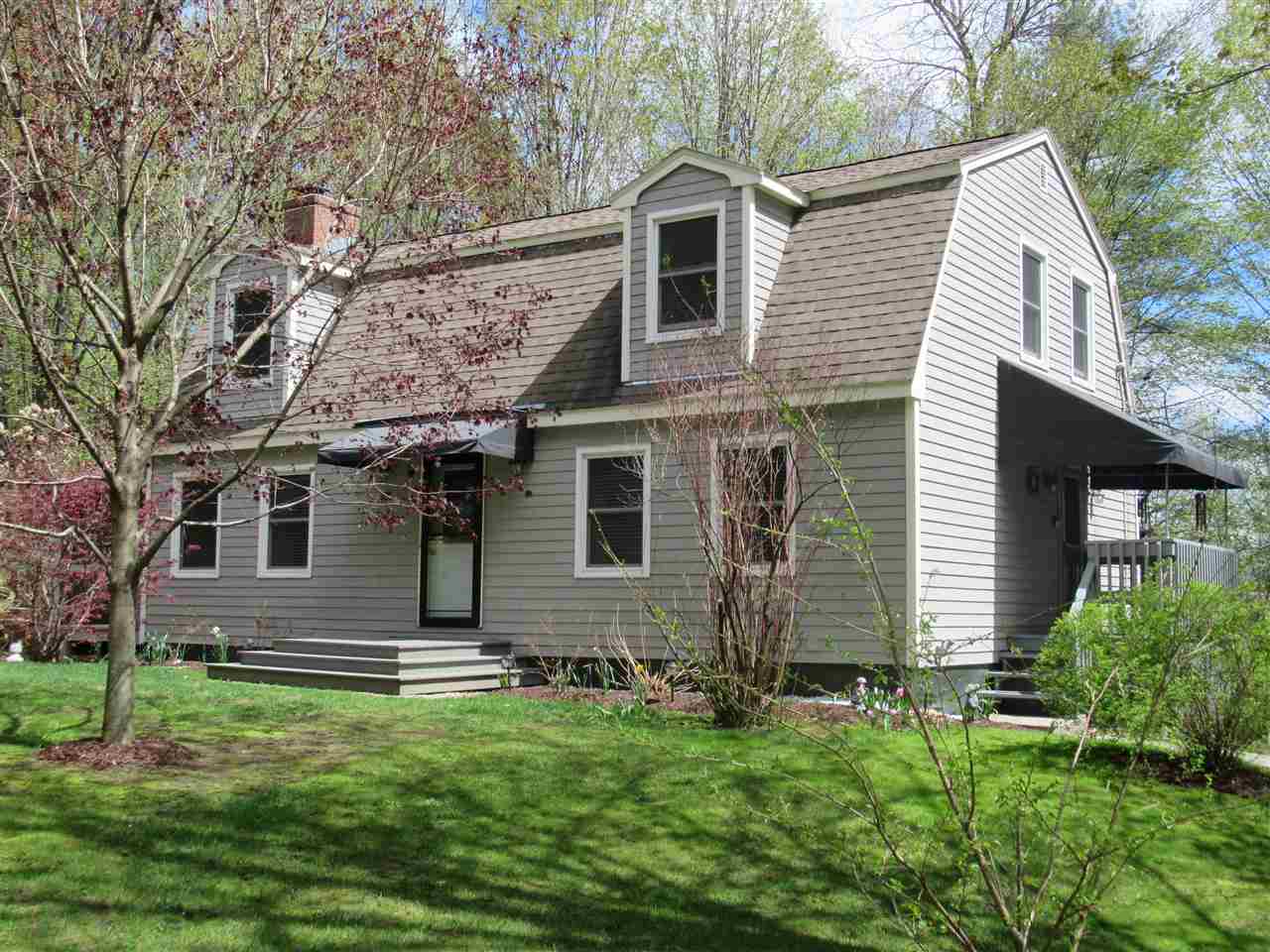 125 Dorr Drive Rutland, VT 05701 - Photo 2 of 34