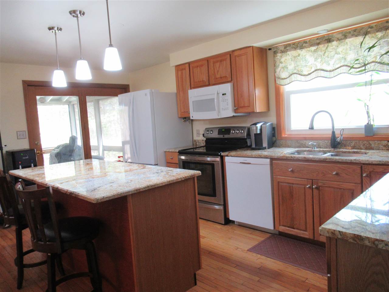 125 Dorr Drive Rutland, VT 05701 - Photo 7 of 34