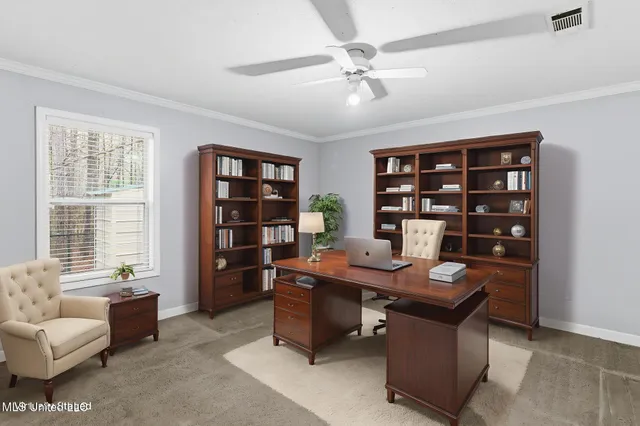 $179,000 | 174 Hawthorne Drive, Hattiesburg, MS 39402