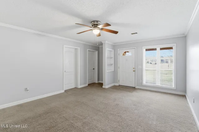 $179,000 | 174 Hawthorne Drive, Hattiesburg, MS 39402