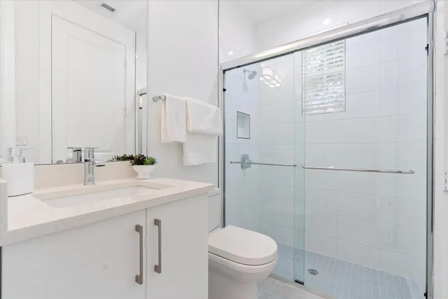 $8,250 | 47 Northwest 4th Avenue, Unit 47, Delray Beach, FL 33444