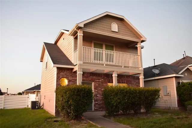 $1,700 | 6202 Provident Green Drive, Katy, TX 77449