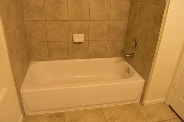 $1,700 | 6202 Provident Green Drive, Katy, TX 77449