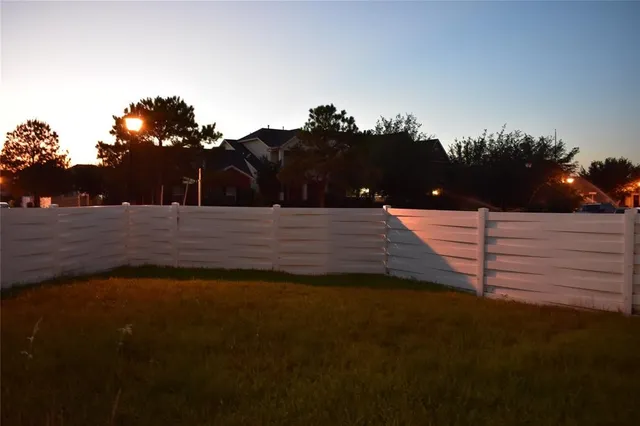 $1,700 | 6202 Provident Green Drive, Katy, TX 77449