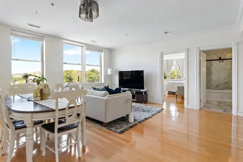 $5,000 | 323 Boylston Street, Unit 602, Brookline, MA 02445