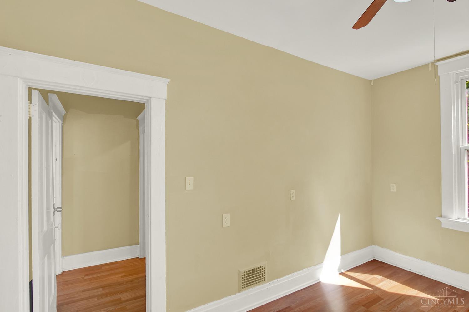 2208 Ravine Street Cincinnati, OH 45219 - Photo 22 of 53