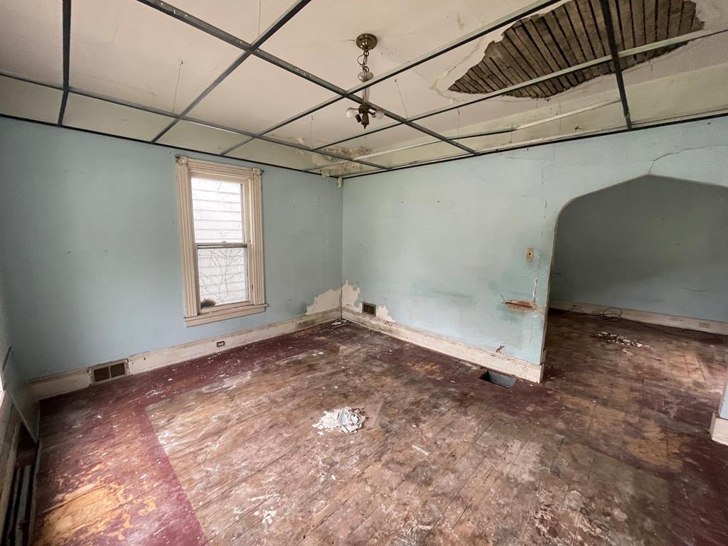 723 13th Street Franklin, PA 16323 - Photo 12 of 14