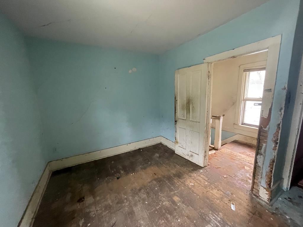723 13th Street Franklin, PA 16323 - Photo 6 of 14