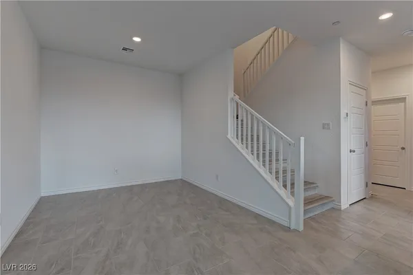 $2,710 | 600 Carriage Hill Drive, Unit 1123, Las Vegas, NV 89138