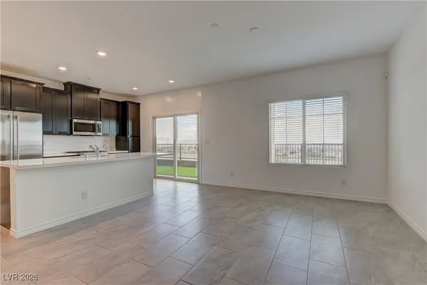 $2,710 | 600 Carriage Hill Drive, Unit 1123, Las Vegas, NV 89138