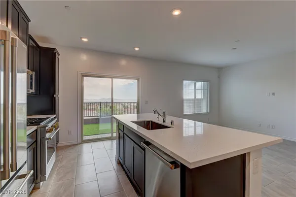 $2,710 | 600 Carriage Hill Drive, Unit 1123, Las Vegas, NV 89138