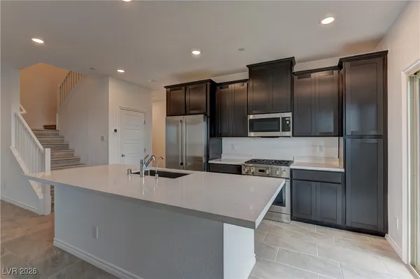 $2,710 | 600 Carriage Hill Drive, Unit 1123, Las Vegas, NV 89138