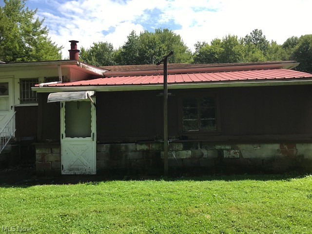 1156 Jacobs Road Youngstown, OH 44505 - Photo 2 of 31