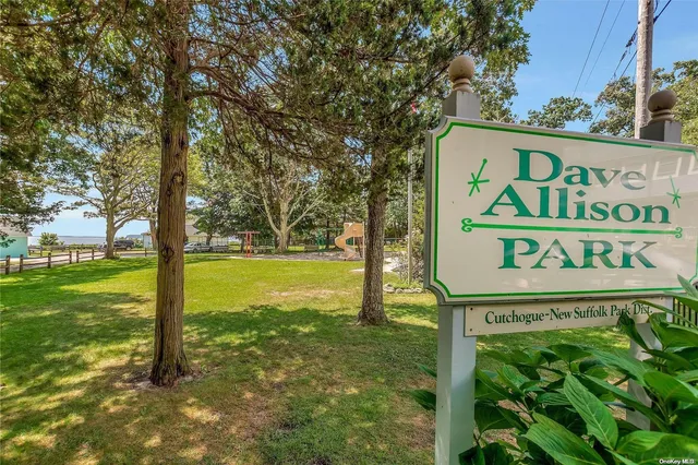 a view of a sign board