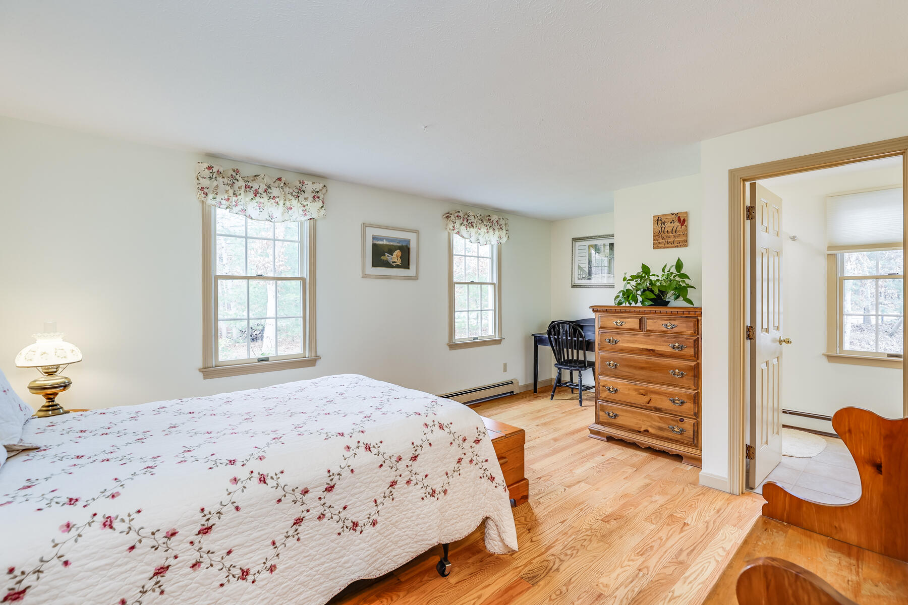4 Mashpee Neck Road Mashpee, MA 02649 - Photo 13 of 44 Main bedroom 1