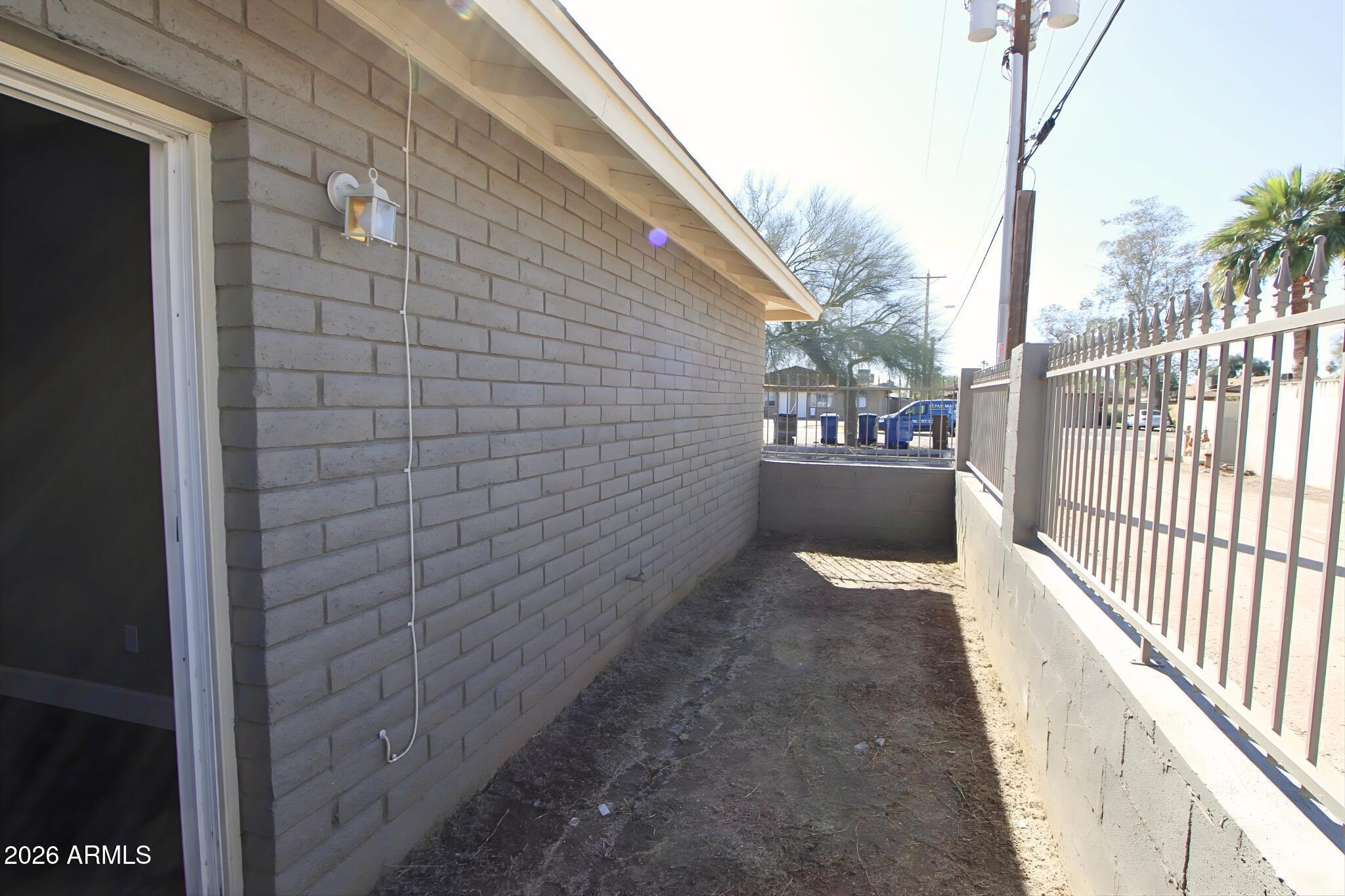 550 West 9th Street, Unit 4 Mesa, AZ 85201 - Photo 8 of 11 Photo #8