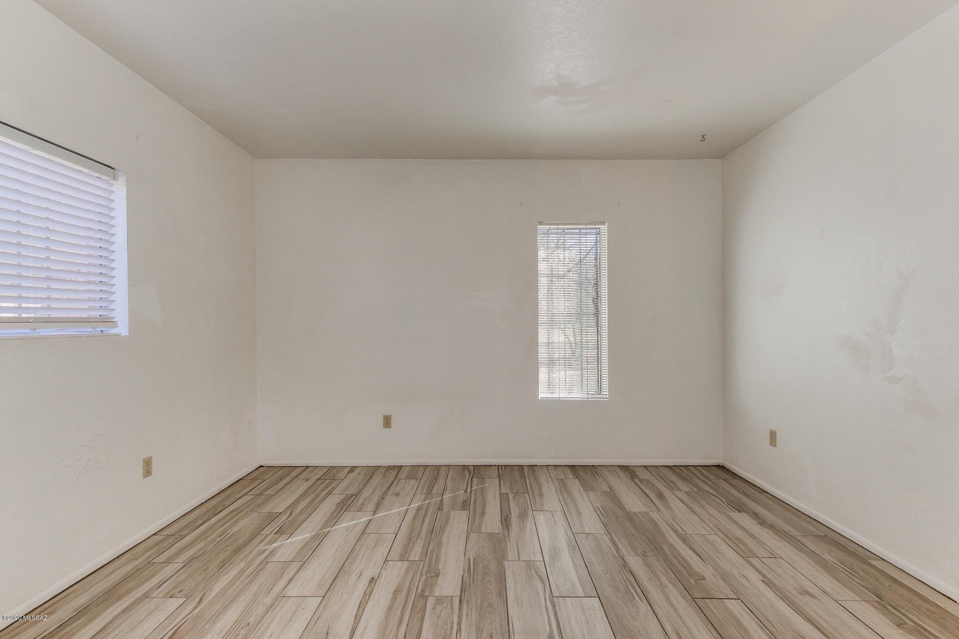 295 East Root Way Tucson, AZ 85705 - Photo 18 of 24