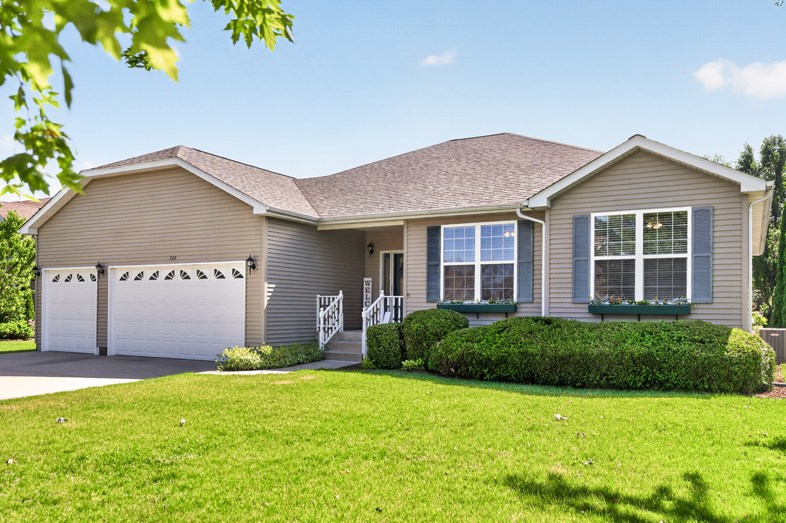 522 South Inverness Street Maple Park, IL 60151 - Photo 2 of 58