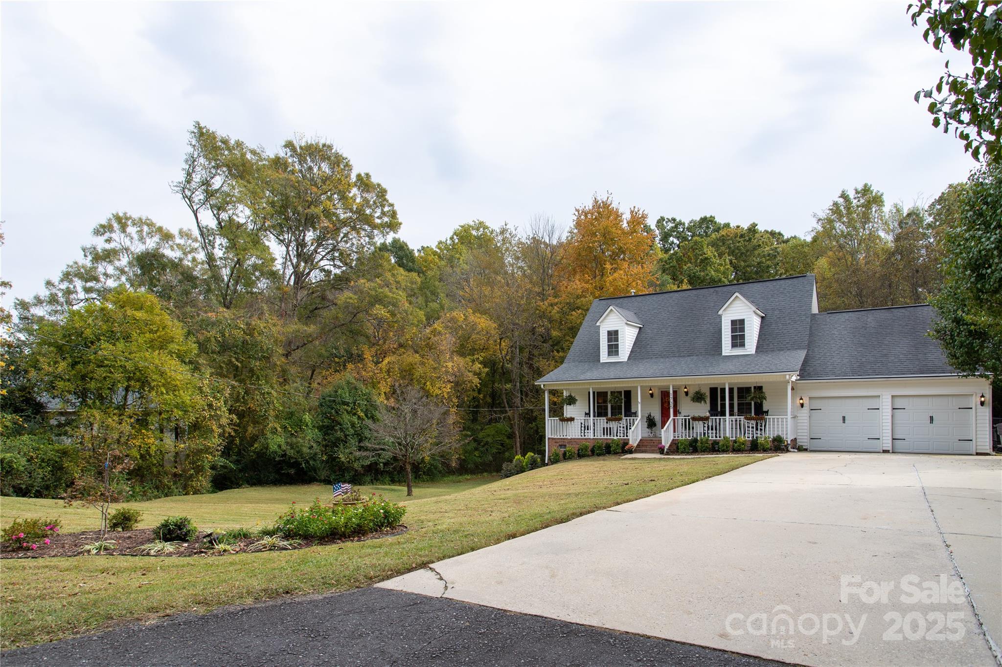 1735 Kallaramo Road Rock Hill, SC 29732 - Photo 4 of 30 a front view of a house with a yard