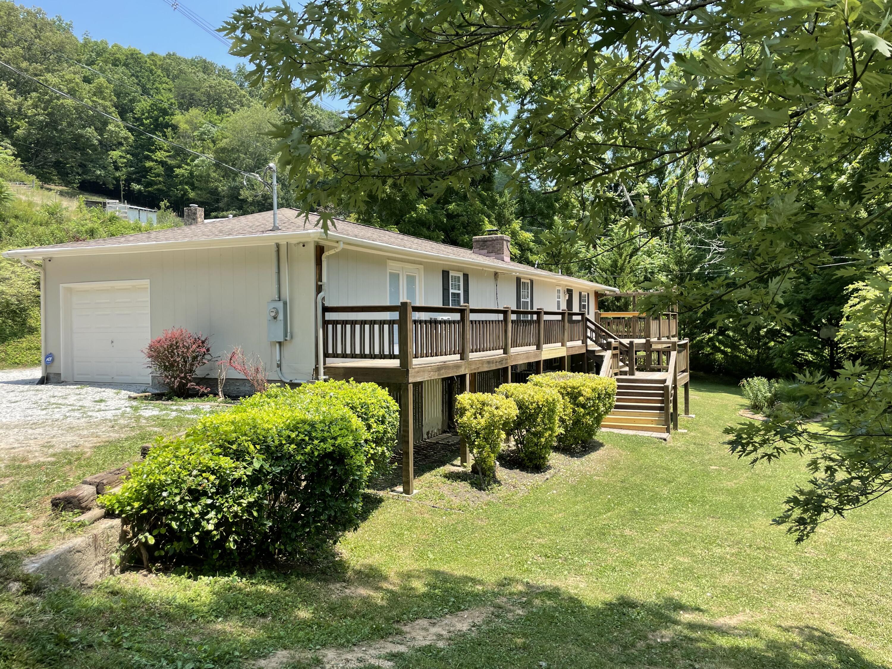 1418 Cherry Bottom Road Caryville, TN 37714 - Photo 32 of 34 IMG_9819