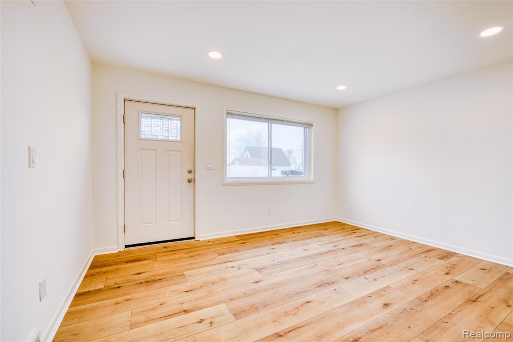 6125 Pointe Tremble Road, Unit S Algonac, MI 48001 - Photo 8 of 29