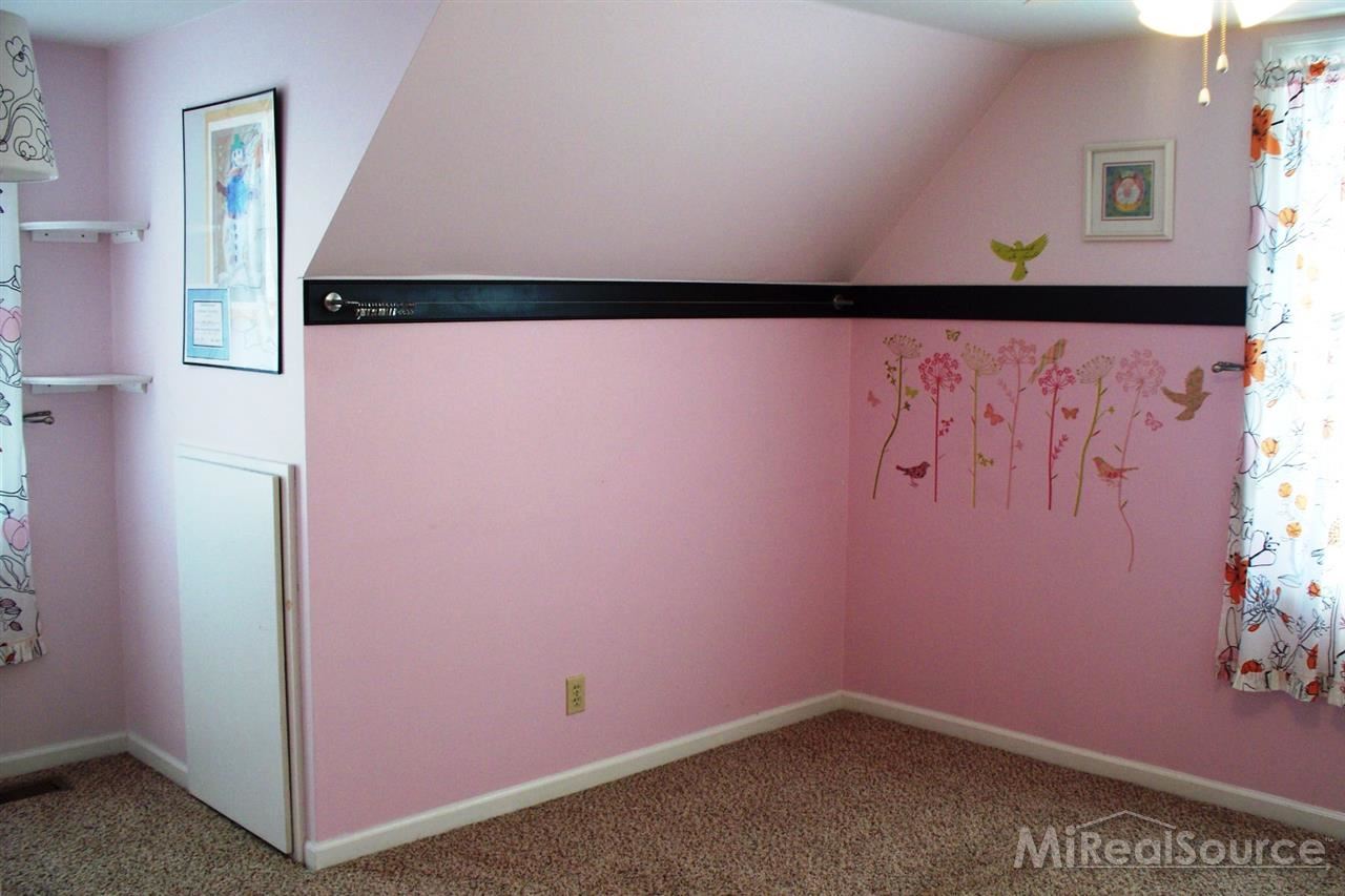 5290 River Road East China, MI 48054 - Photo 18 of 35 31228952-17.JPG