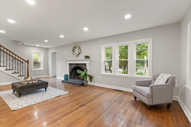 $789,500 | 129 Maple Avenue, Shrewsbury, MA 01545