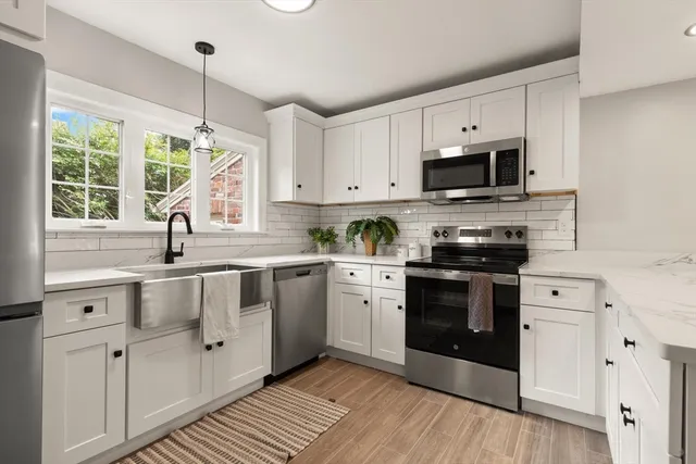 $789,500 | 129 Maple Avenue, Shrewsbury, MA 01545