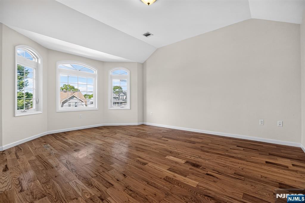508 Second Avenue, Unit 2 Lyndhurst, NJ 07071 - Photo 10 of 21