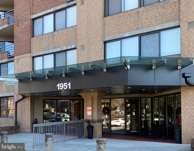 1951 Sagewood Lane, Unit 509 Reston, VA 20191 - Photo 2 of 32