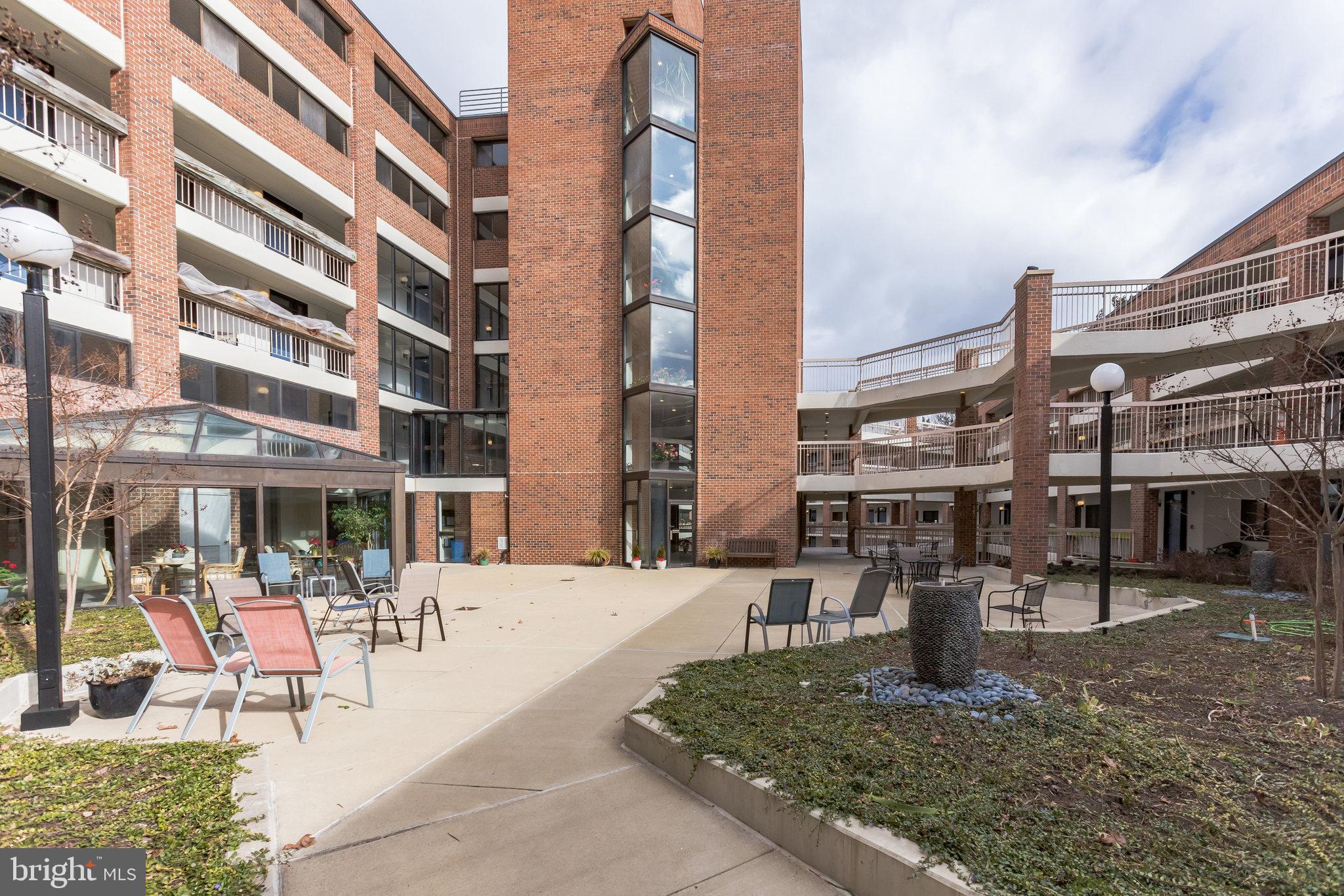 1951 Sagewood Lane, Unit 509 Reston, VA 20191 - Photo 27 of 32 Back Patio
