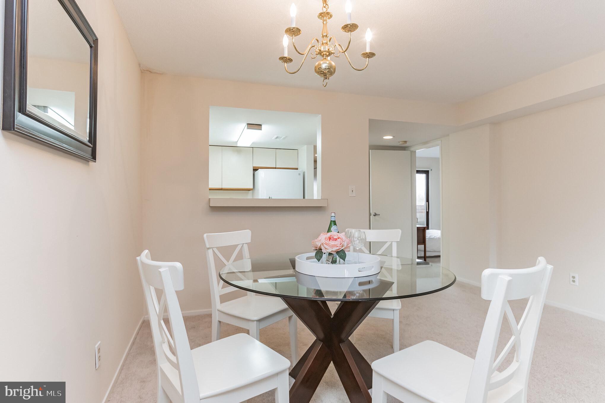 1951 Sagewood Lane, Unit 509 Reston, VA 20191 - Photo 5 of 32 Dining area