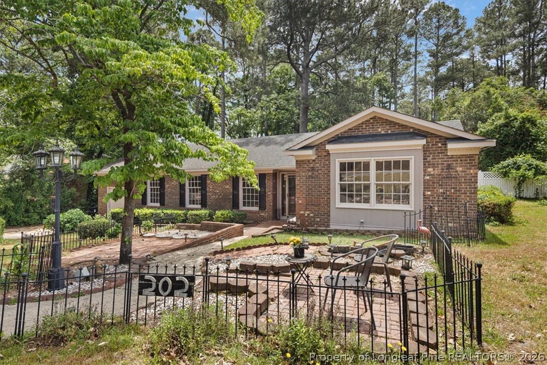 202 Andover Road Fayetteville, NC 28311 - Photo 4 of 47