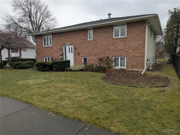 $1,375 | 28 Mead Street, North Tonawanda, NY 14120