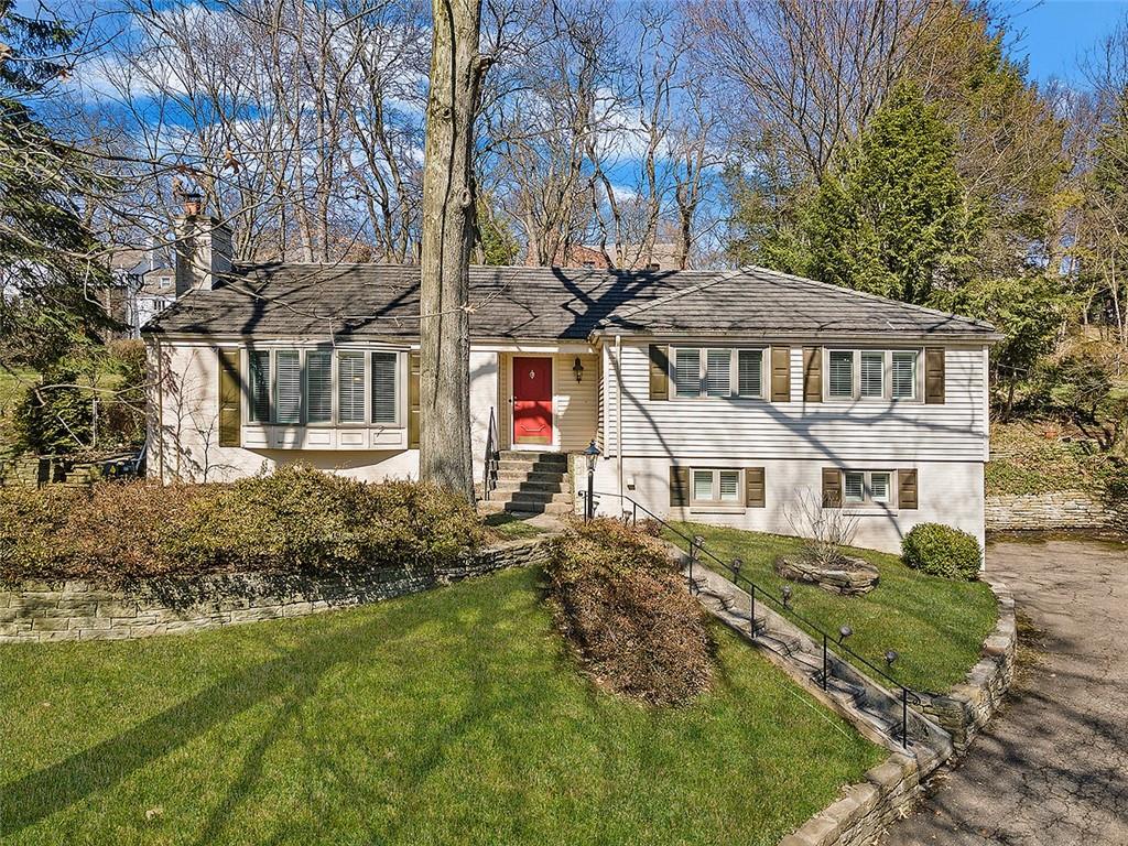 780 Elm Spring Road Pittsburgh, PA 15243 - Photo 1 of 25 Gallery Image 1