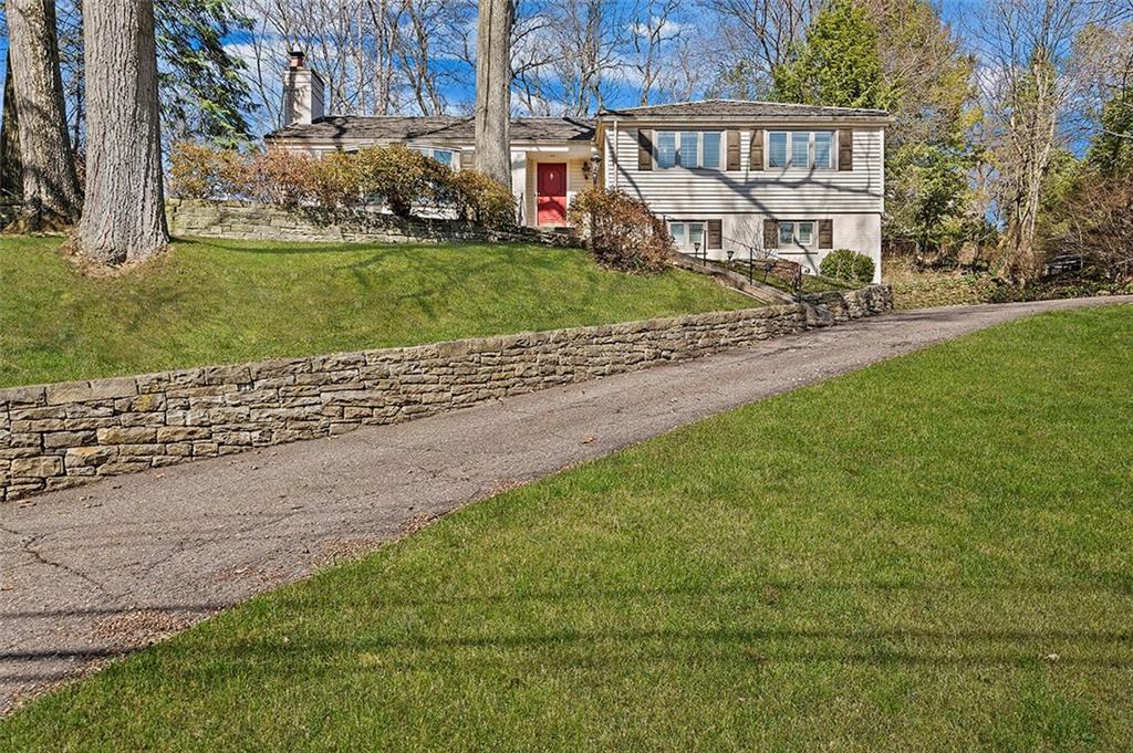 780 Elm Spring Road Pittsburgh, PA 15243 - Photo 2 of 25 Gallery Image 2