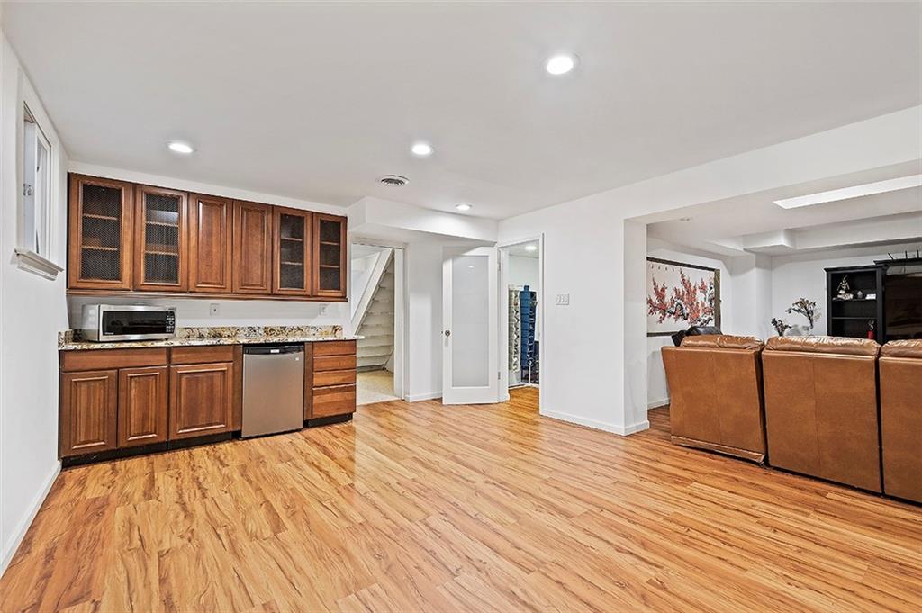 780 Elm Spring Road Pittsburgh, PA 15243 - Photo 20 of 25 Gallery Image 20